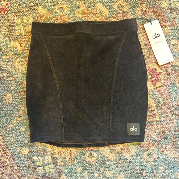 Alo Yoga Skirt NWT - Picture 11 of 14